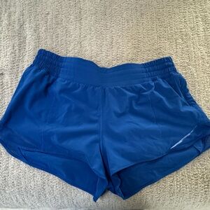 Lululemon High-Rise Hottie Hot Shorts - size 12